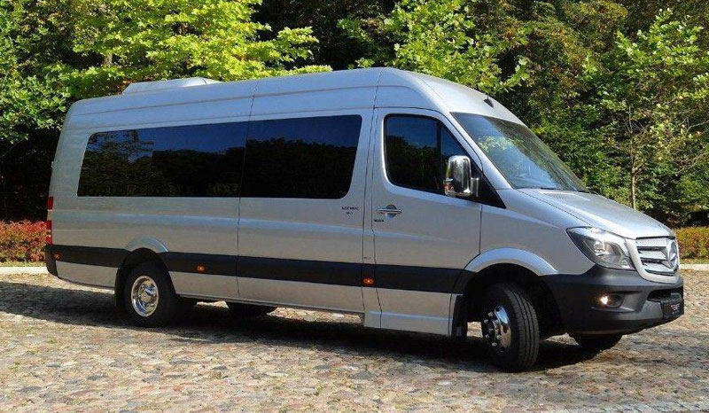 mercedes sprinter image