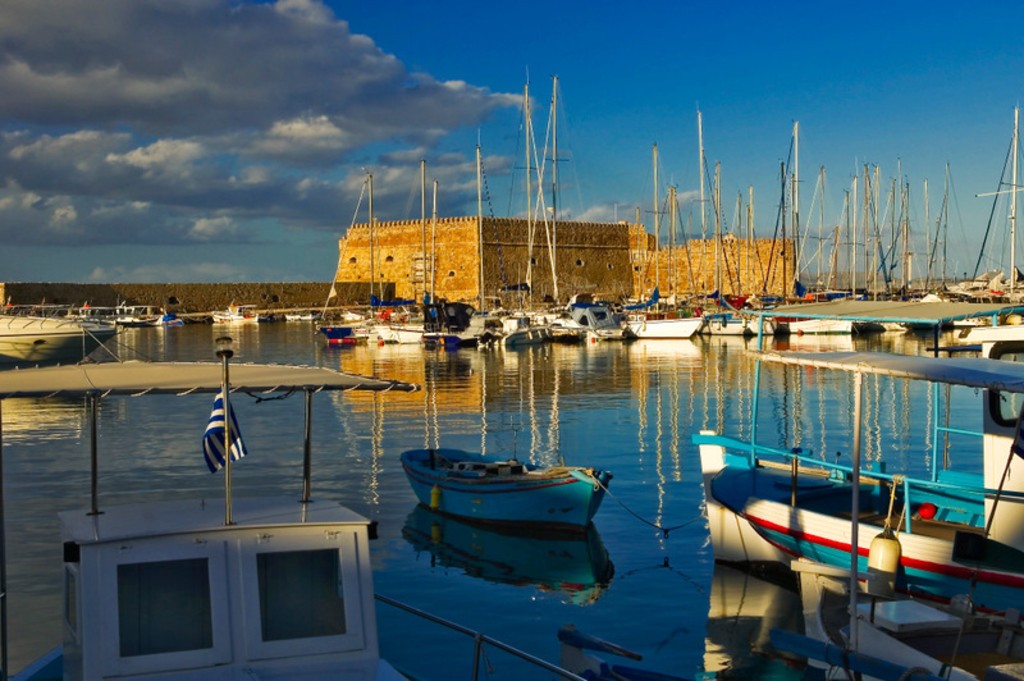 Heraklion town Venetian port tour image